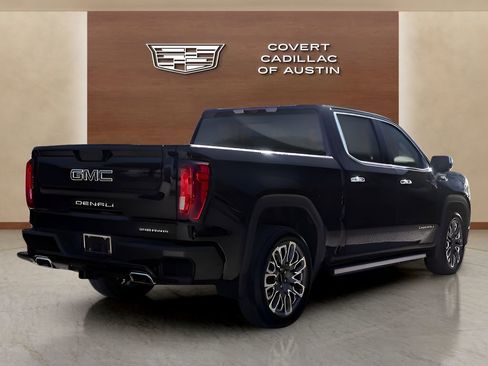 Used 2025 GMC Sierra 1500 Denali Ultimate AWD/4WD image 7
