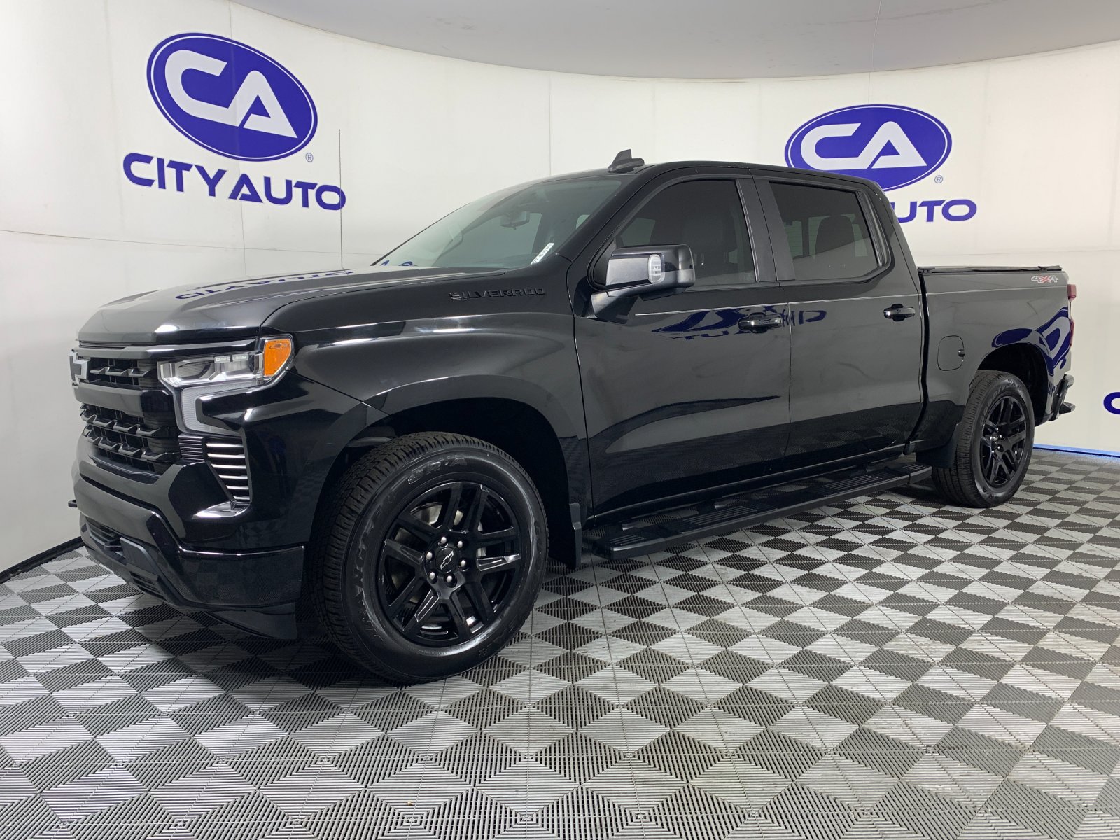 Used 2022 Chevrolet Silverado 1500 RST w/ Convenience Package II AWD/4WD image 7