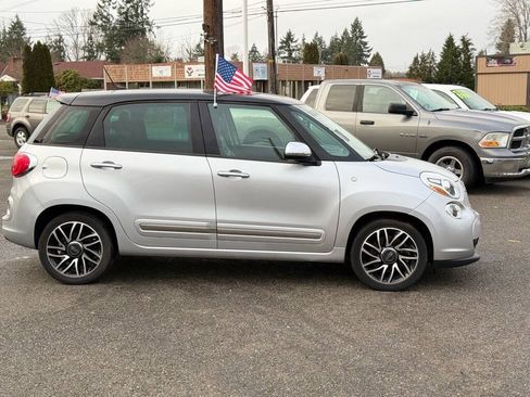 Used 2014 FIAT 500L Lounge FWD image 6