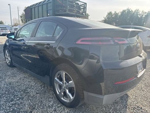 Used 2013 Chevrolet Volt Premium w/ Premium Trim Package image 2