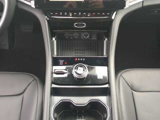 New 2027 Jeep Grand Cherokee Limited AWD/4WD image 19