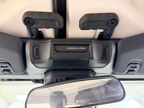 Used 2025 Jeep Wrangler Unlimited Sport AWD/4WD image 48
