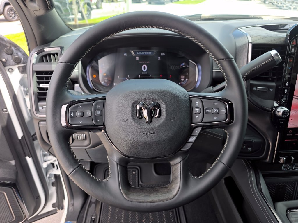 New 2026 RAM 3500 Limited AWD/4WD image 32