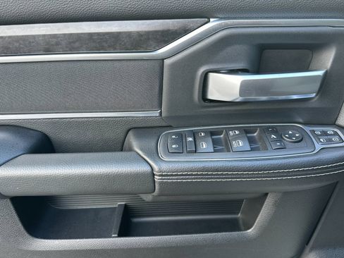 Used 2024 RAM 2500 Big Horn w/ Bed Utility Group image 11