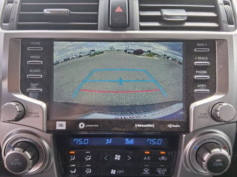 Used 2020 Toyota 4Runner Limited AWD/4WD image 33