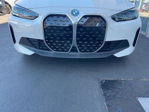 Used 2024 BMW i4 eDrive40 w/ Premium Package image 5