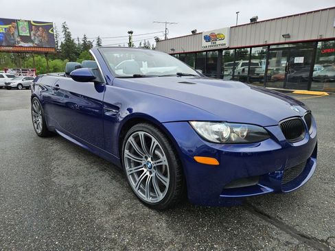 Used 2013 BMW M3 Convertible RWD image 3