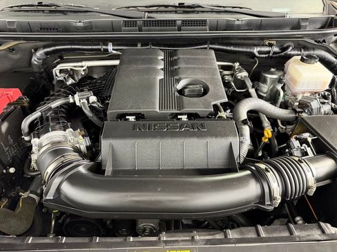 Used 2024 Nissan Frontier PRO-4X w/ Pro Convenience Package AWD/4WD image 34