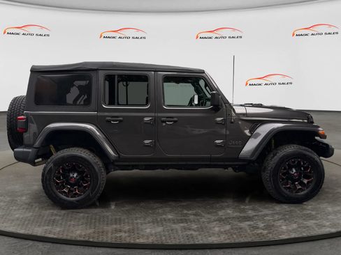 Used 2021 Jeep Wrangler Unlimited Sport AWD/4WD image 6