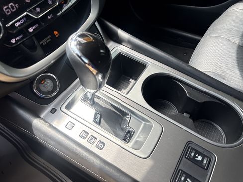 Used 2019 Nissan Murano SL w/ SL Technology Package FWD image 19