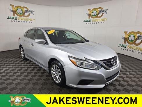 Used 2018 Nissan Altima 2.5 S w/ S Convenience Package image 1