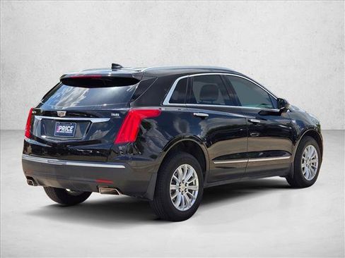 Used 2018 Cadillac XT5 FWD image 5