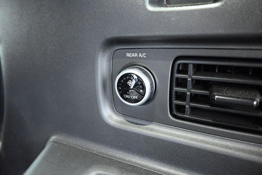 Used 2024 Hyundai Santa Fe Calligraphy AWD/4WD image 19