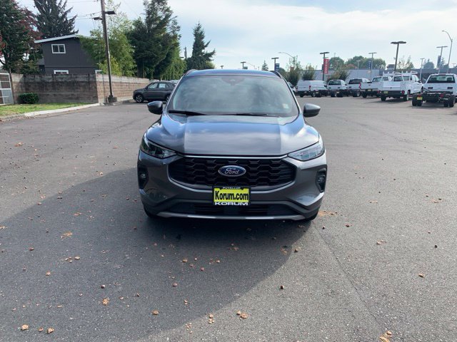 Used 2025 Ford Escape ST-Line Select AWD/4WD image 9