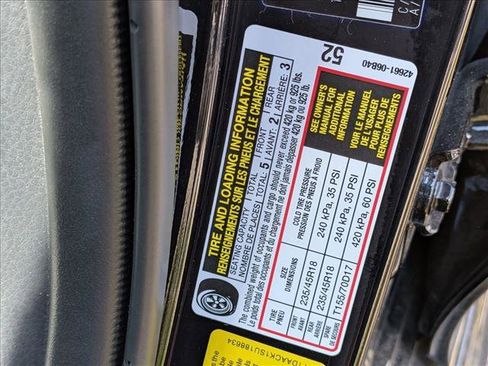 Used 2025 Toyota Camry SE image 16