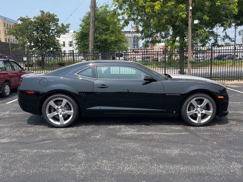 Used 2010 Chevrolet Camaro SS w/ RS Package RWD image 14