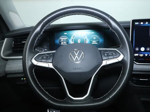 Certified 2026 Volkswagen Tiguan S FWD image 20