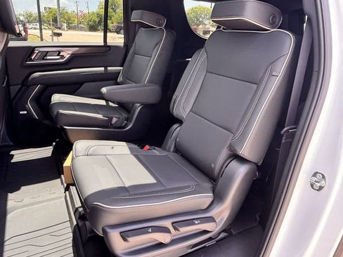 New 2026 GMC Yukon XL Elevation w/ Elevation Premium Package AWD/4WD image 22