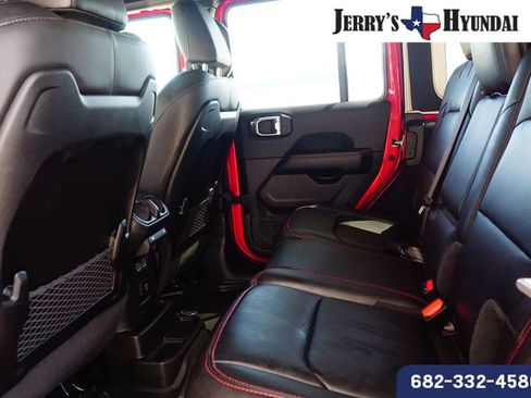 Used 2025 Jeep Wrangler Unlimited Rubicon AWD/4WD image 20