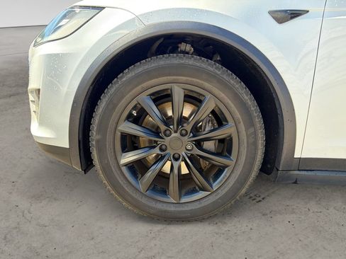 Used 2020 Tesla Model X Long Range AWD/4WD image 9