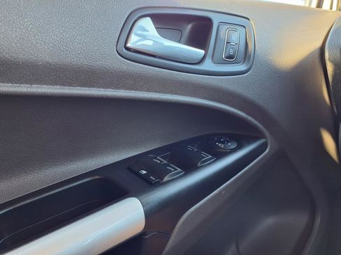Used 2022 Ford Transit Connect XLT FWD image 19