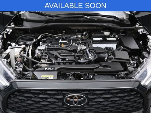 Used 2023 Toyota Corolla Cross LE FWD image 33
