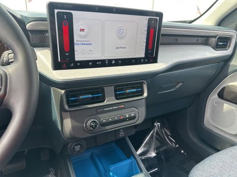 New 2025 Ford Maverick XLT w/ XLT Luxury Package image 42