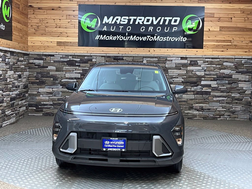 Used 2024 Hyundai Kona SE AWD/4WD image 4