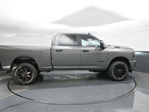 New 2026 RAM 2500 Big Horn AWD/4WD image 15