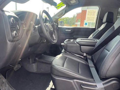 Used 2024 GMC Sierra 1500 Pro w/ Pro Value Package image 5