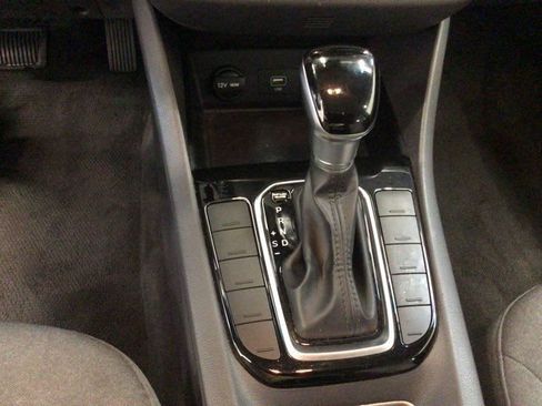 Used 2020 Hyundai Ioniq Blue FWD image 26