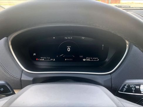 Used 2020 Lincoln Nautilus Reserve AWD/4WD image 26