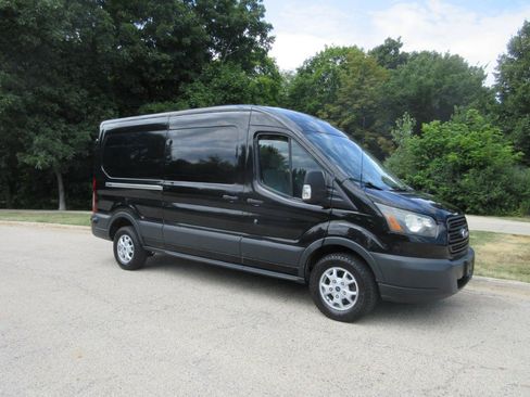 Used 2015 Ford Transit 250 148 Medium Roof RWD image 21