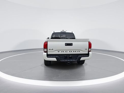 Used 2023 Toyota Tacoma SR image 8