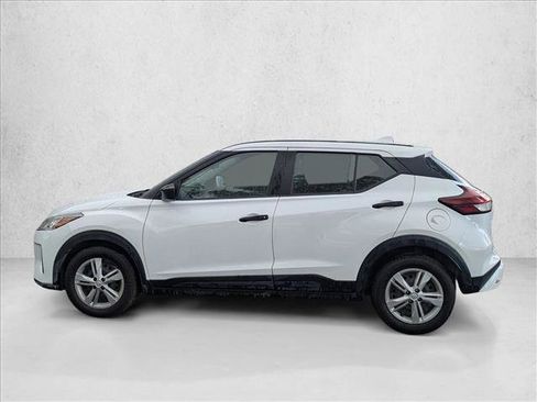 Used 2021 Nissan Kicks S FWD image 5