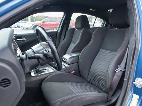 Used 2020 Dodge Charger R/T w/ Blacktop Package RWD image 19