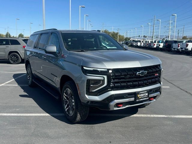 Certified 2025 Chevrolet Suburban Z71 AWD/4WD image 10
