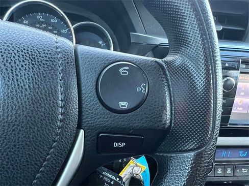 Used 2015 Toyota Corolla LE image 23
