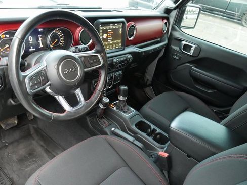 Used 2023 Jeep Wrangler Unlimited Rubicon w/ Dual Top Group image 16