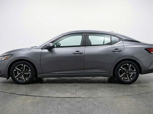 Used 2025 Nissan Sentra SV FWD image 5