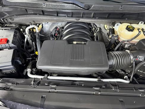 Used 2024 Chevrolet Tahoe LT RWD image 35
