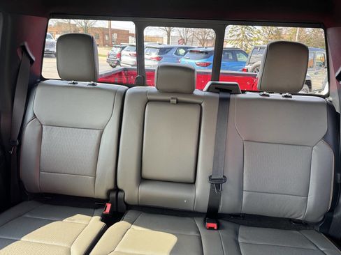 Used 2024 Ford F150 Lariat AWD/4WD image 24