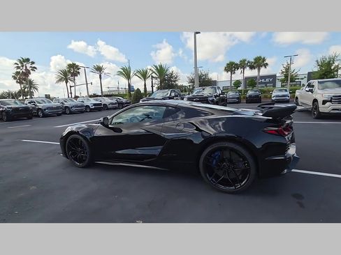 New 2026 Chevrolet Corvette Z06 w/ Stealth Interior Trim Package RWD image 24