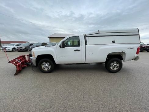 Used 2013 Chevrolet Silverado 2500 W/T w/ Snow Plow Prep Package image 2