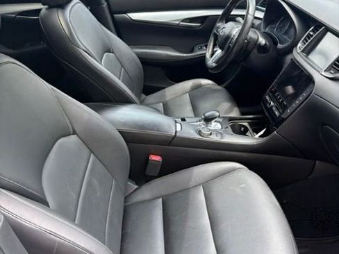 Certified 2019 INFINITI QX50 Luxe w/ Cargo Package FWD image 2