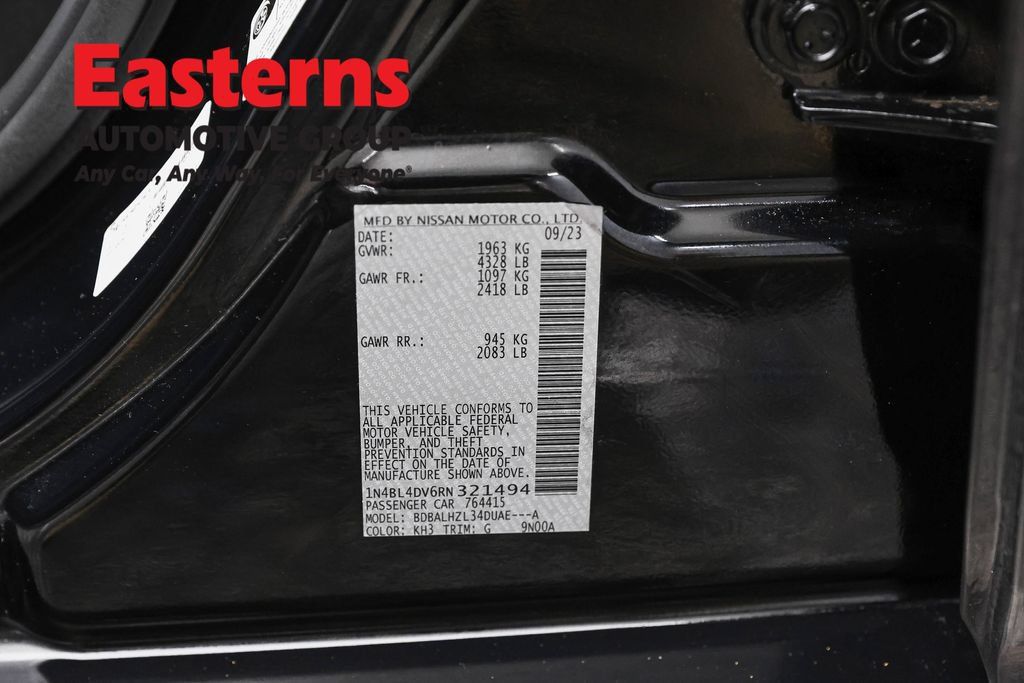 Used 2024 Nissan Altima 2.5 SV w/ SV Premium Package FWD image 36