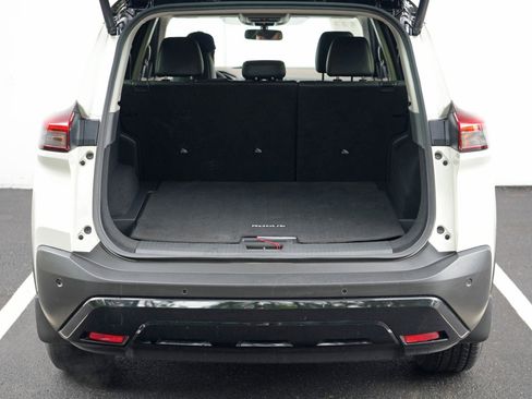 Used 2023 Nissan Rogue SV w/ SV Premium B Package AWD/4WD image 9