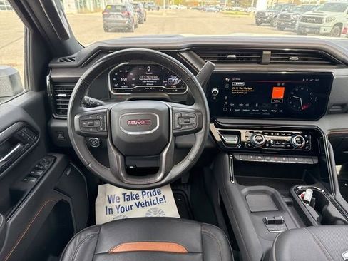 Used 2024 GMC Sierra 2500 AT4 w/ Technology Package AWD/4WD image 25