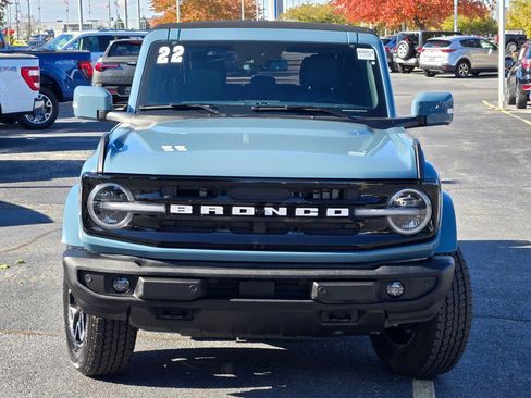 Used 2022 Ford Bronco Outer Banks image 2