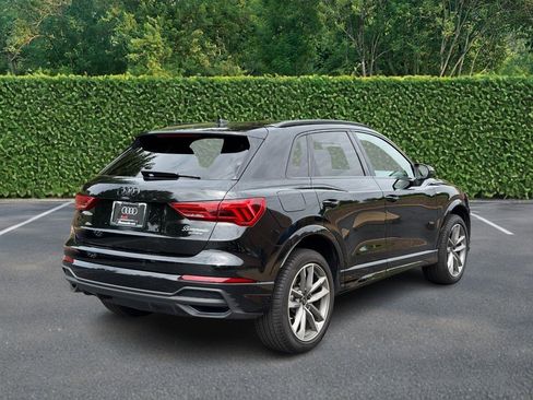 Used 2025 Audi Q3 2.0T Premium w/ Convenience Package AWD/4WD image 3